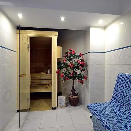 Amberia Hotel