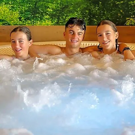 Amberia Hotel Zieleniewo (Kolobrzeg)