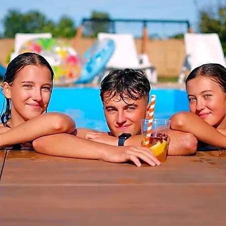 Hotel Amberia Zieleniewo (Kolobrzeg)